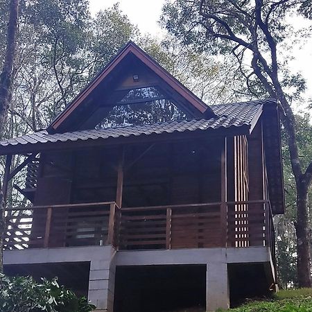 Villa Chale Em Frente Ao Zoologico Curitiba Exterior foto